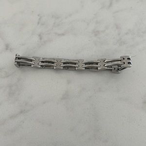 Stainless steel bracelet